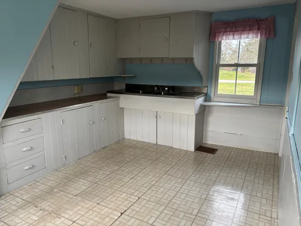 $217,500 | 79 Main Street, Milbridge, ME 04658