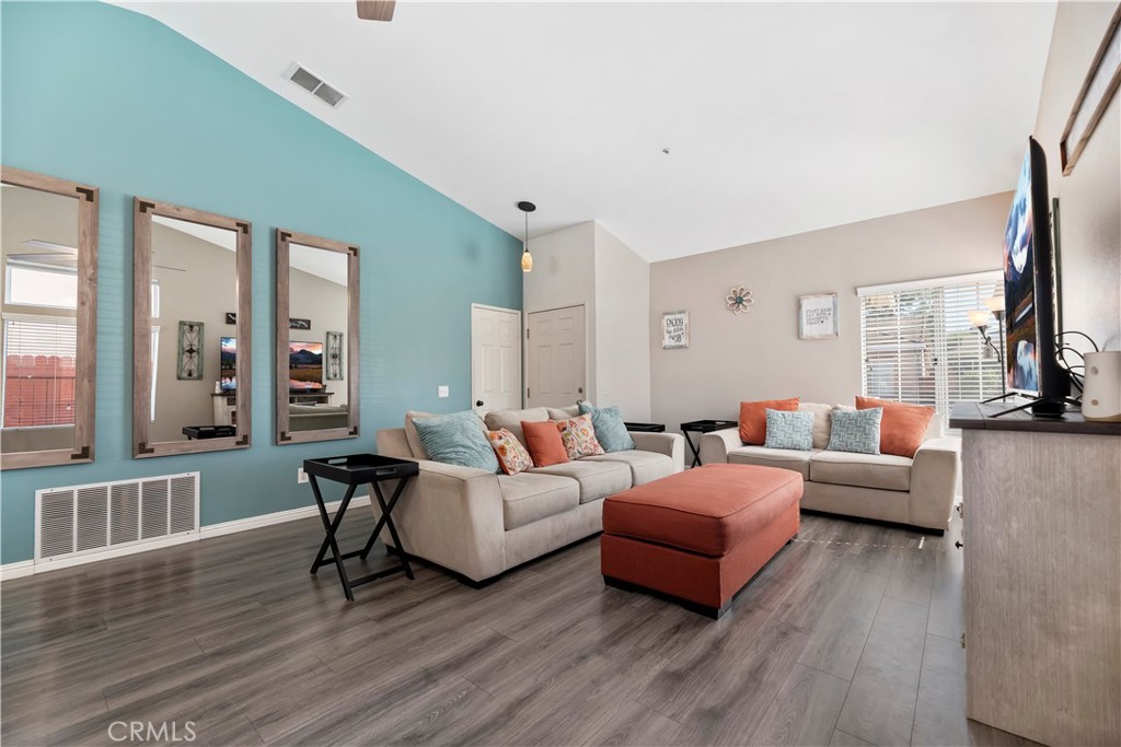 7235 Ayers Rock Road Riverside, CA 92508 - Photo 21 of 40