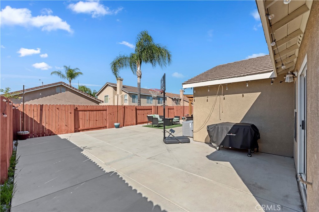 7235 Ayers Rock Road Riverside, CA 92508 - Photo 7 of 40