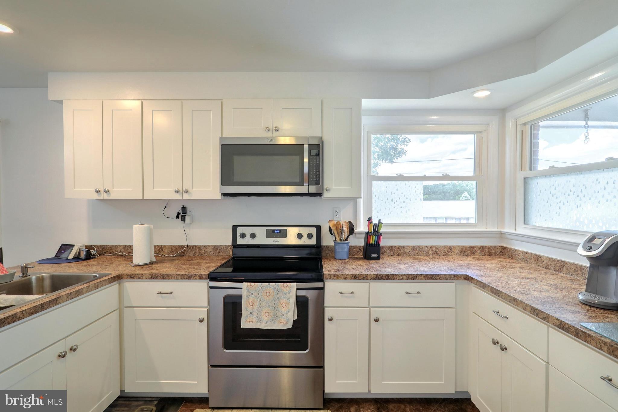 224 Leaders Heights Road York, PA 17402 - Photo 3 of 30