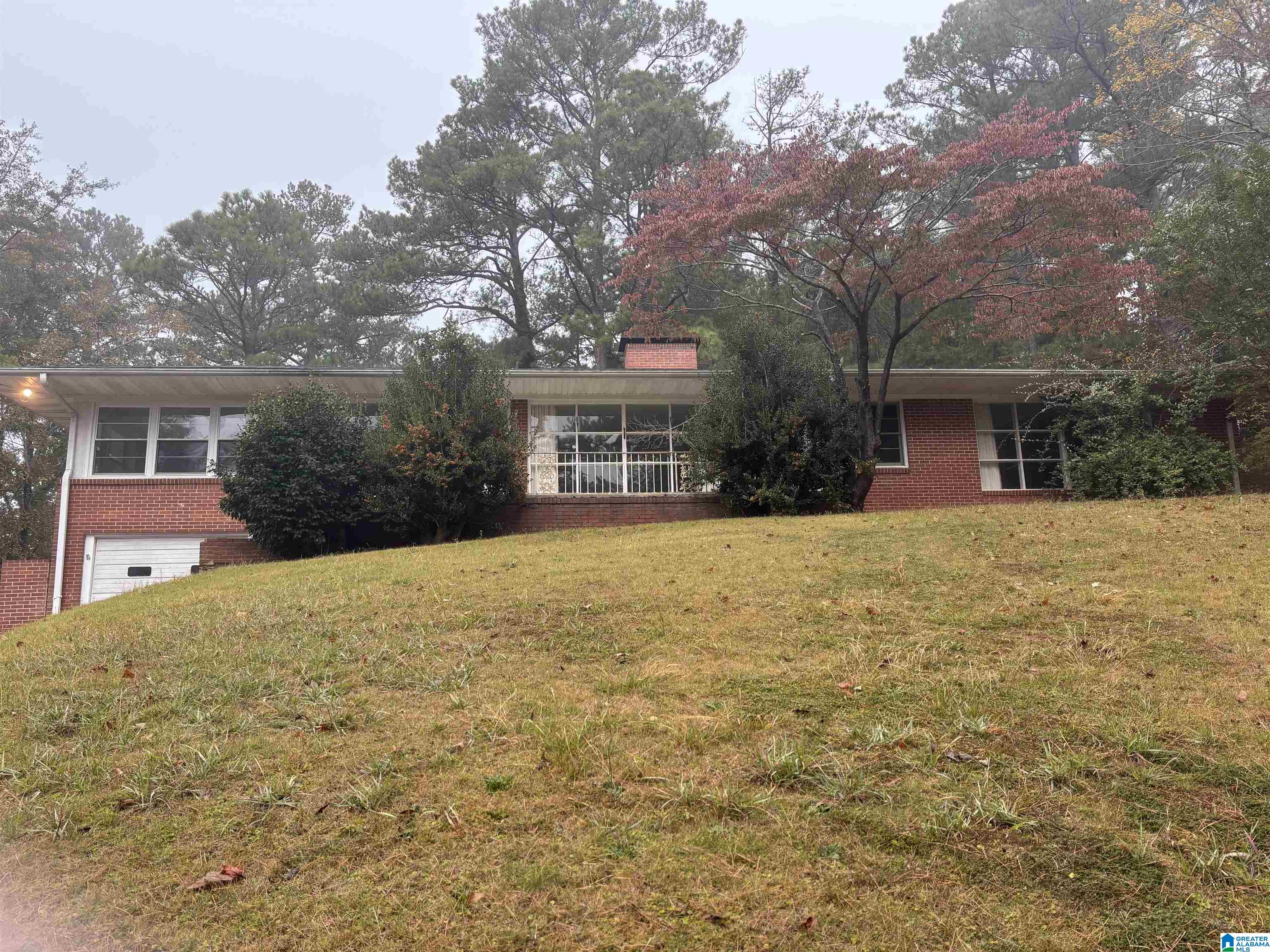 1404 Springhill Road Sylacauga, AL 35150 - Photo 1 of 25