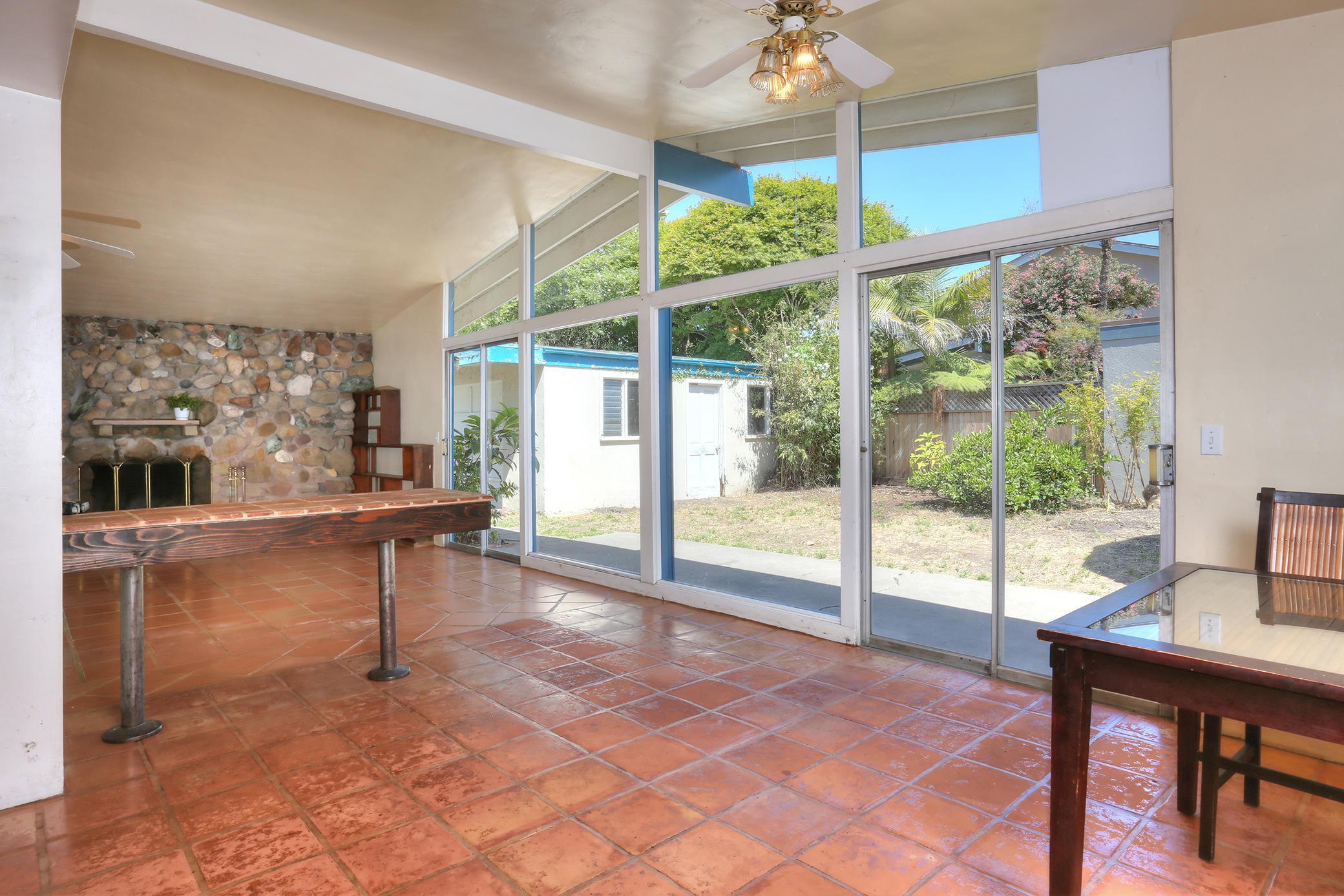 6876 Sabado Tarde Road Goleta, CA 93117 - Photo 23 of 24 Open floor plan