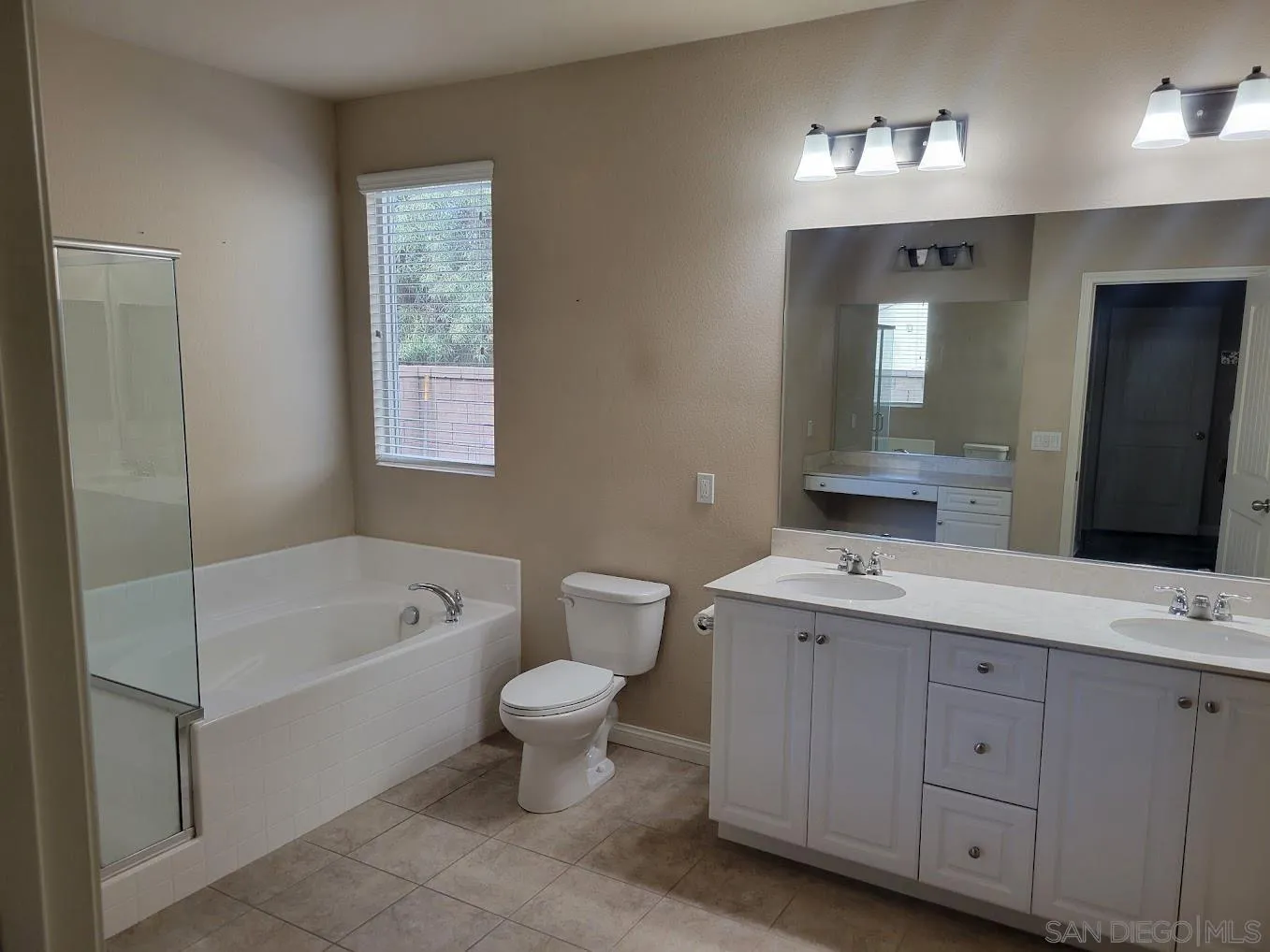 30844 View Ridge Lane Menifee, CA 92584 - Photo 11 of 31 Gallery Image 11