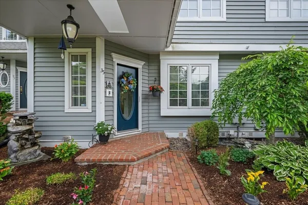 $750,000 | 35 Eastern Point Drive, Unit 34, Shrewsbury, MA 01545