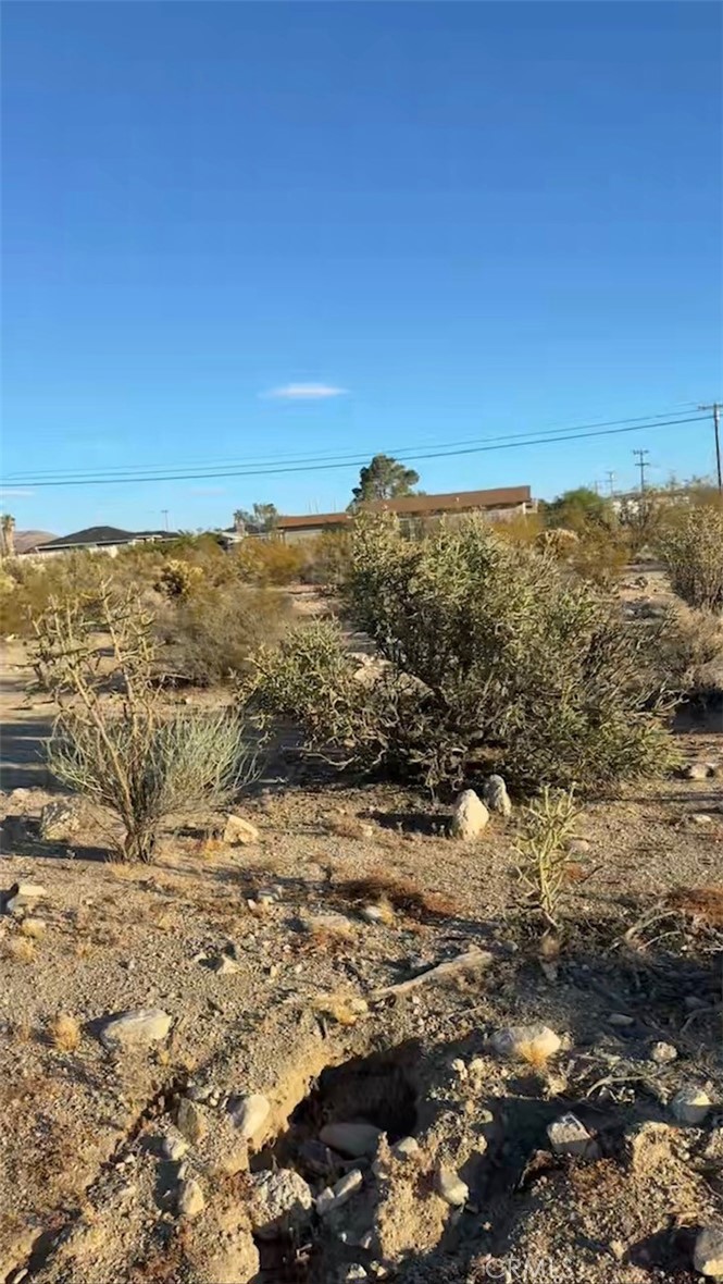 2 Baseline Road Twentynine Palms, CA 92277 - Photo 5 of 8