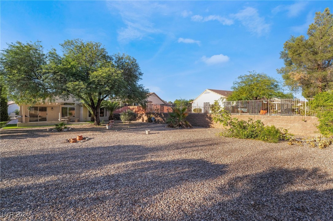 2068 High Mesa Drive Henderson, NV 89012 - Photo 31 of 32