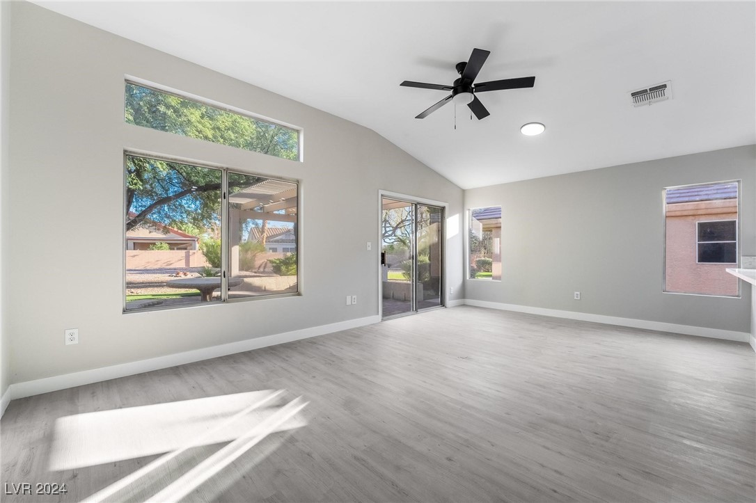 2068 High Mesa Drive Henderson, NV 89012 - Photo 10 of 32