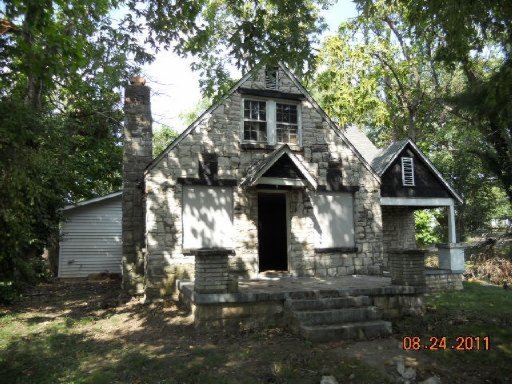 205 Clifton Road Northwest Knoxville, TN 37921 - Photo 1 of 1 Primary Photo