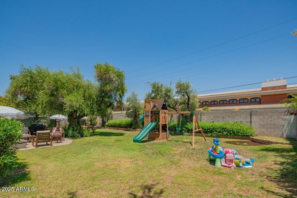 3234 East Coolidge Street Phoenix, AZ 85018 - Photo 23 of 24 Backyard 4