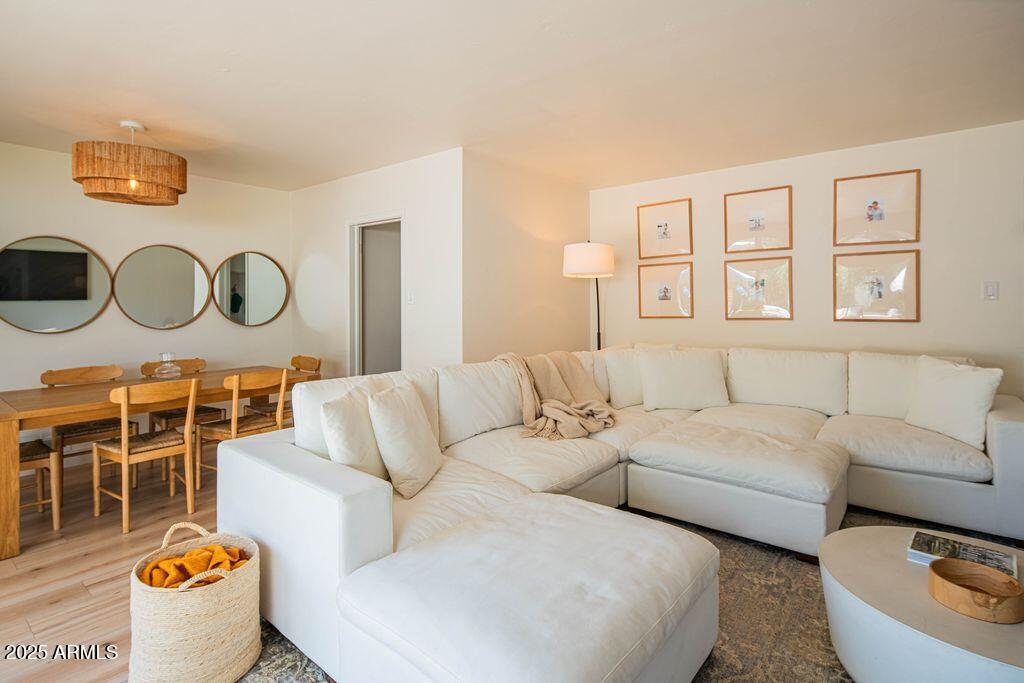 3234 East Coolidge Street Phoenix, AZ 85018 - Photo 8 of 24 Family Room