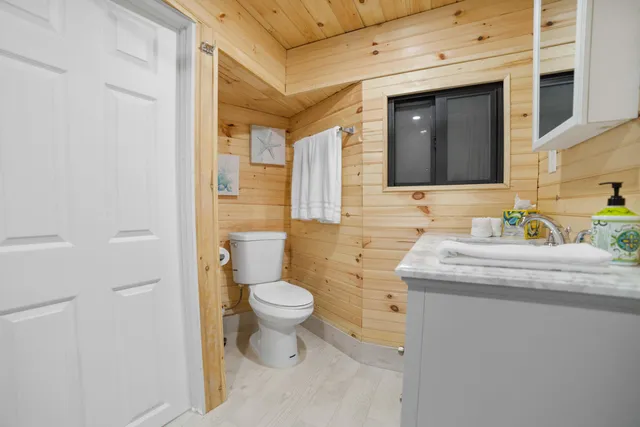 $4,449,000 | 1557 Long Beach Drive, Big Pine Key, FL 33043