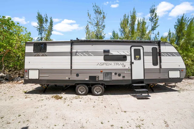 $4,449,000 | 1557 Long Beach Drive, Big Pine Key, FL 33043