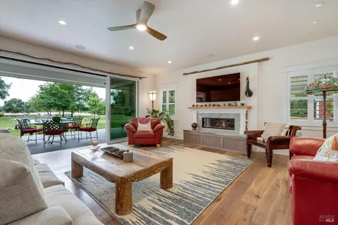 $5,300,000 | 585 Denmark Street, Sonoma, CA 95476