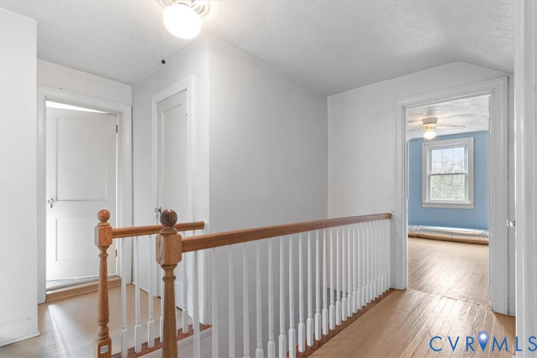 11221 Hanover Courthouse Road Hanover, VA 23069 - Photo 16 of 31 a view of a hallway with front door