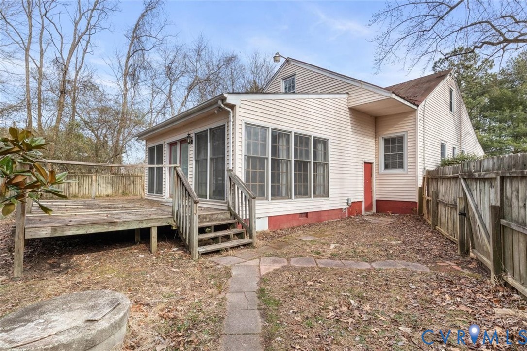 11221 Hanover Courthouse Road Hanover, VA 23069 - Photo 5 of 31 a view of a house with backyard and sitting area
