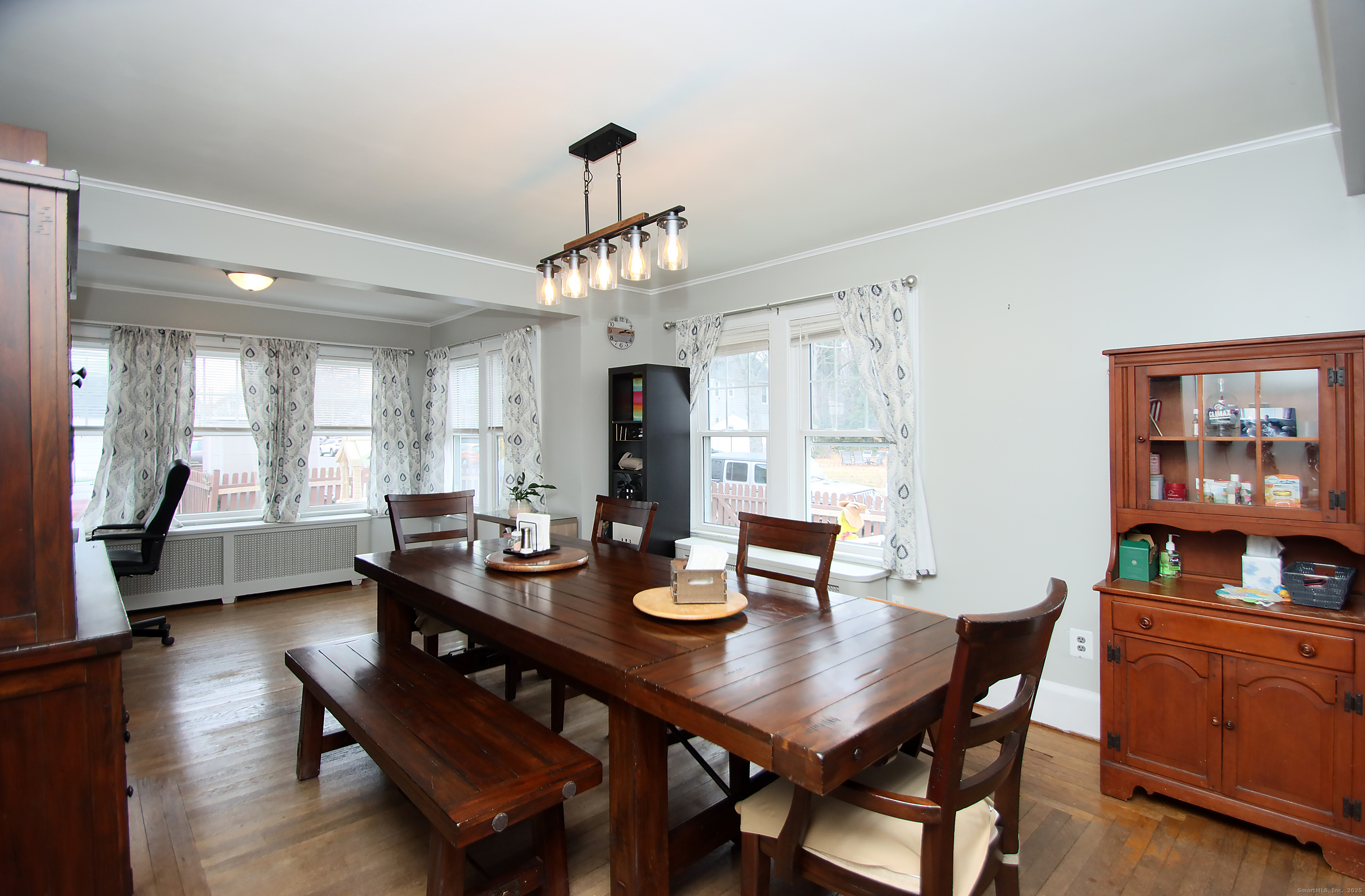 2 Treadwell Street West Haven, CT 06516 - Photo 13 of 33