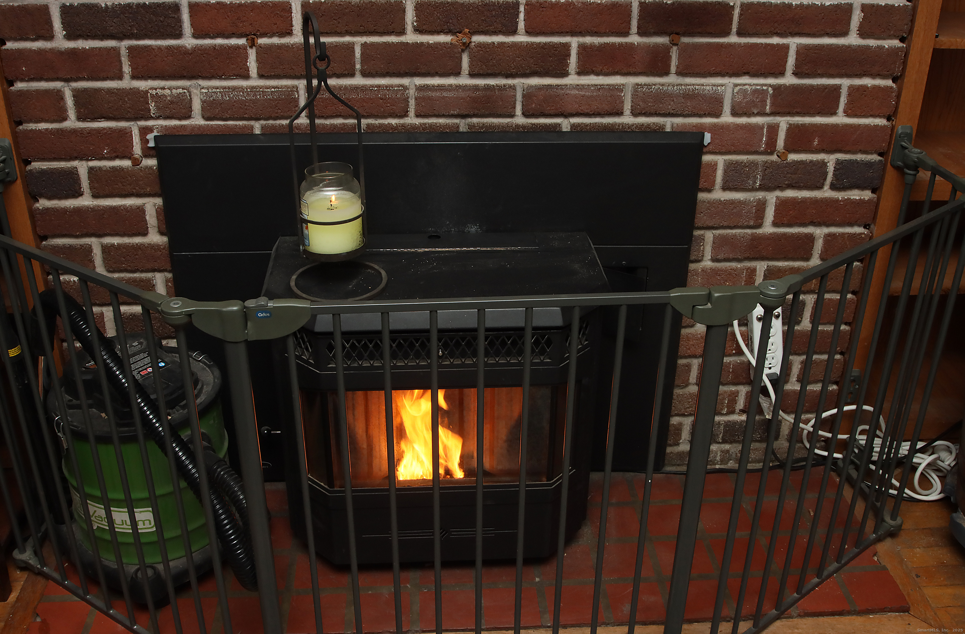 2 Treadwell Street West Haven, CT 06516 - Photo 6 of 33 Pellet Stove