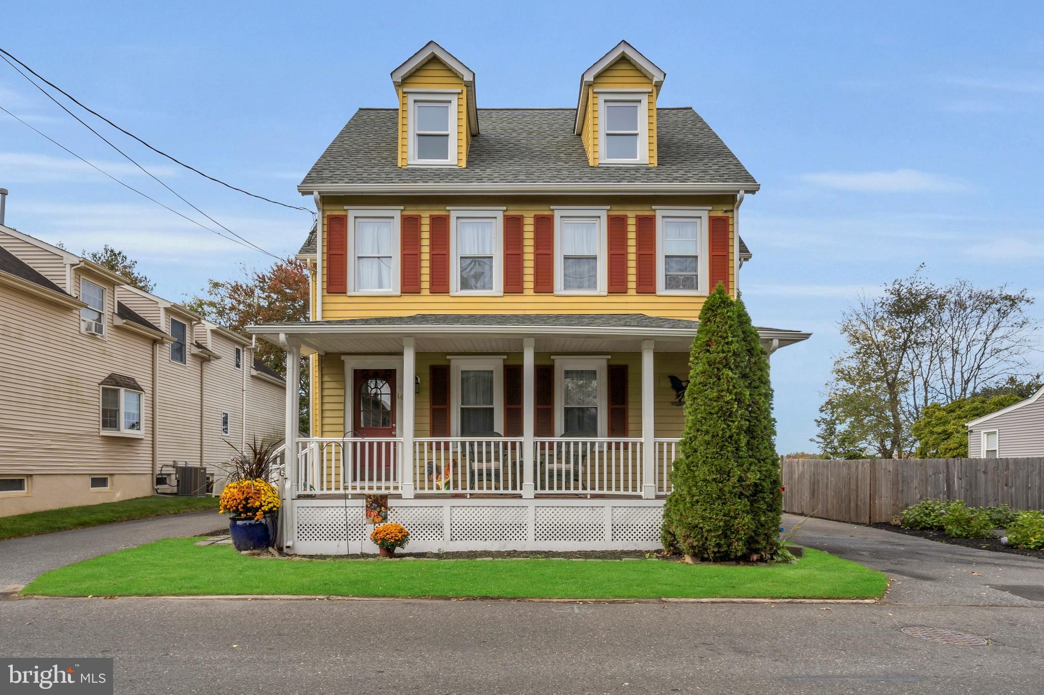 14 Cherry Street Medford, NJ 08055 - Photo 1 of 43
