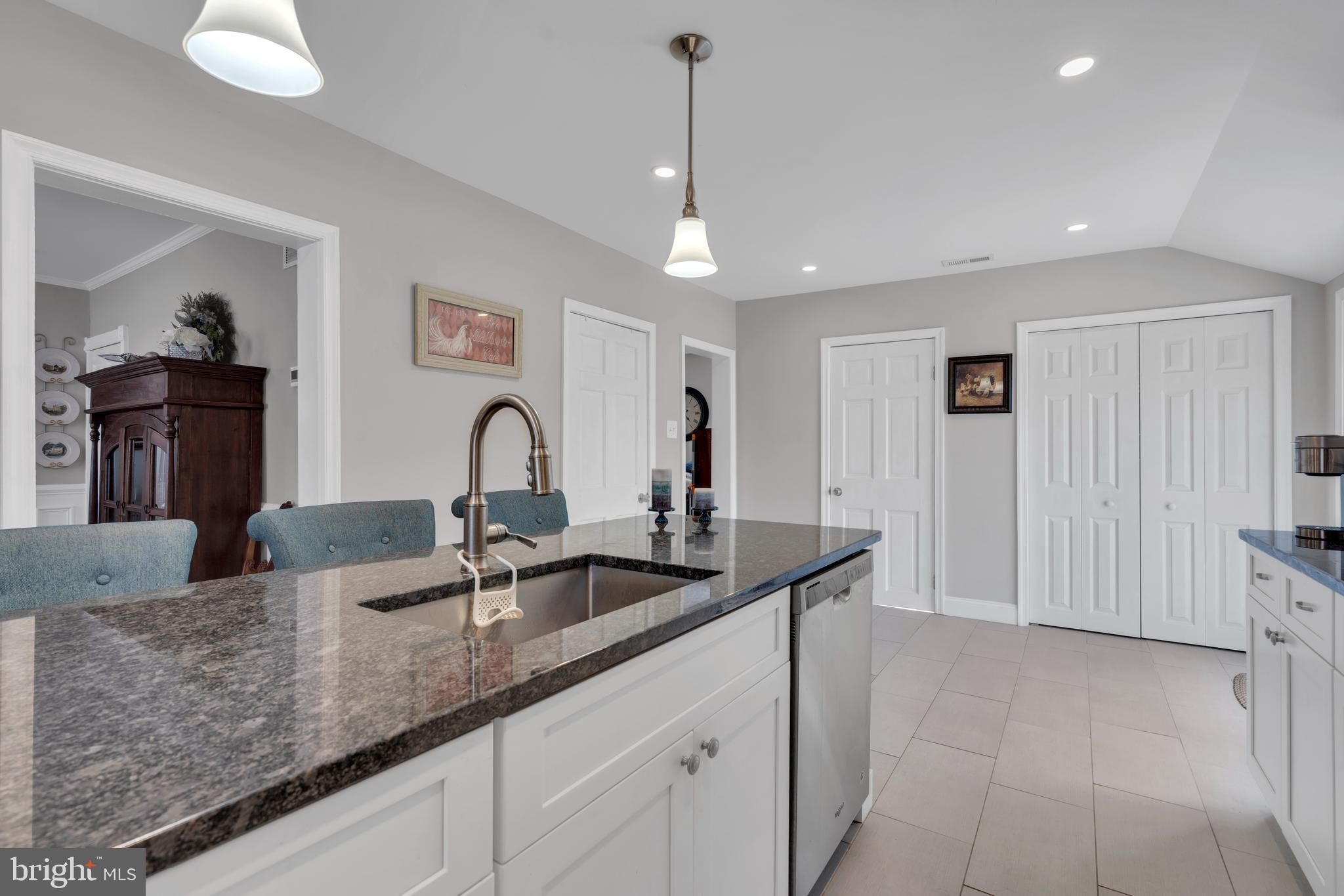 14 Cherry Street Medford, NJ 08055 - Photo 7 of 43