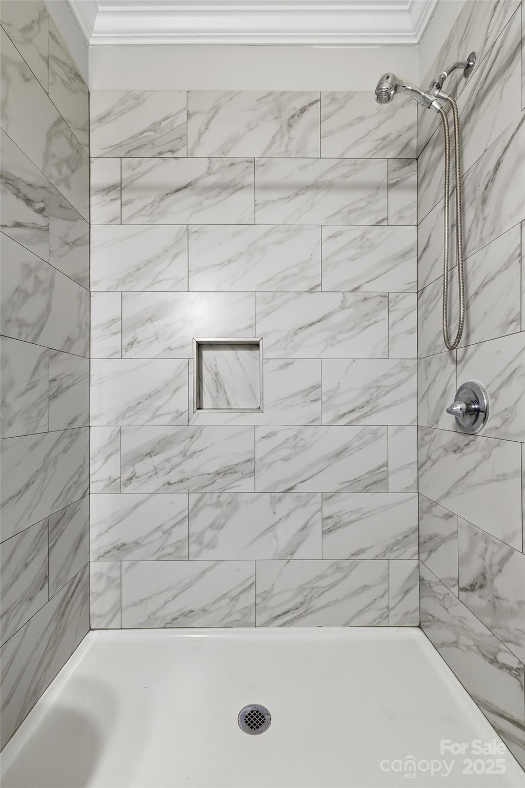 1257 Springdale Road Lancaster, SC 29720 - Photo 19 of 29 a bathroom with a bathtub