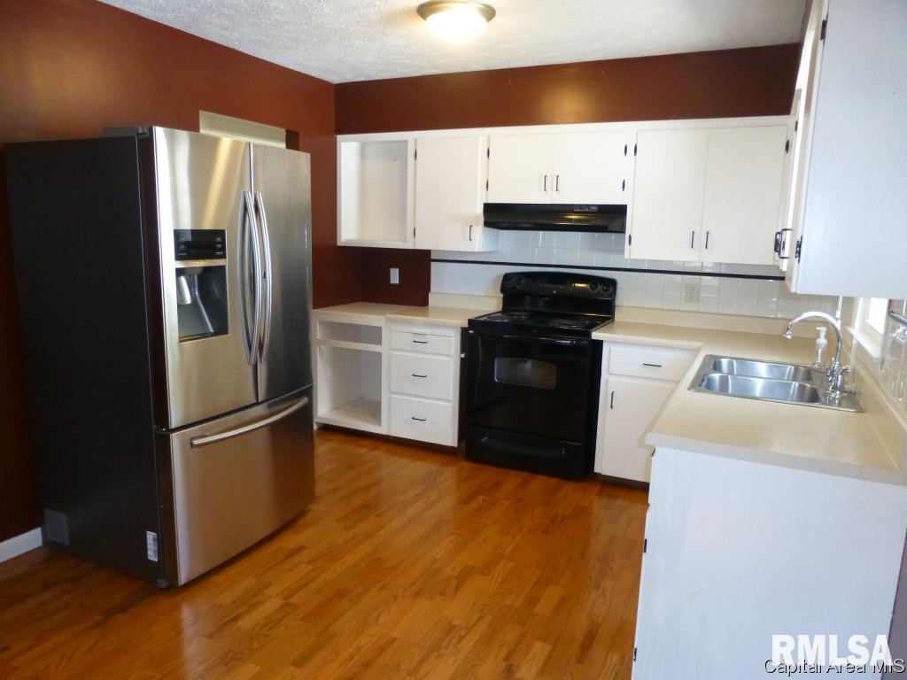2104 North 23rd Street Springfield, IL 62702 - Photo 4 of 10