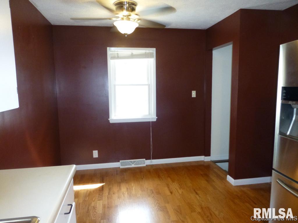 2104 North 23rd Street Springfield, IL 62702 - Photo 5 of 10
