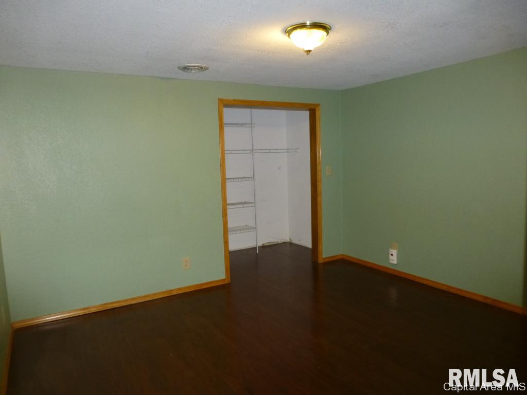 2104 North 23rd Street Springfield, IL 62702 - Photo 8 of 10