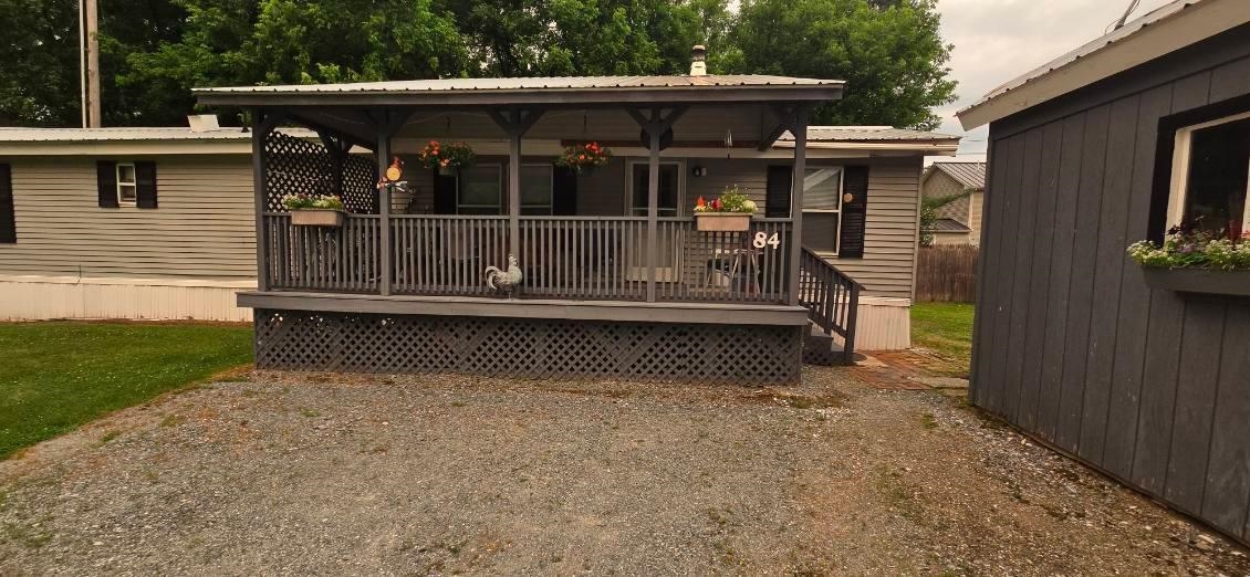 84 River Street Montgomery, VT 05471 - Photo 6 of 34