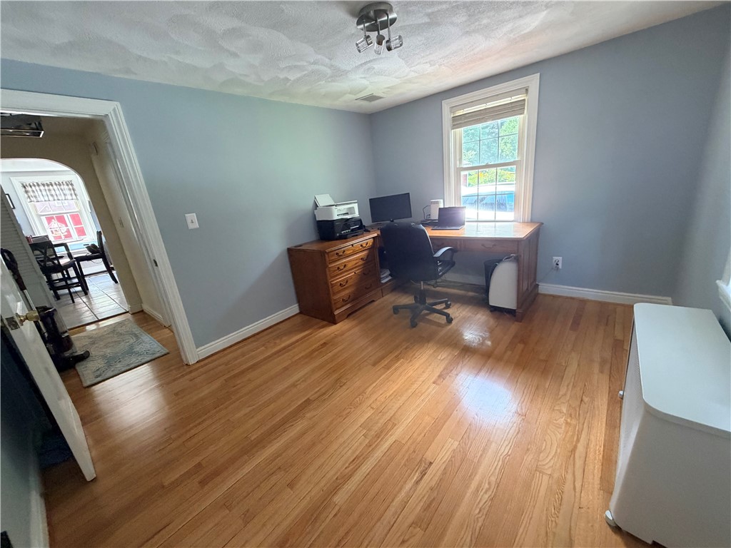 3454 Diamond Hill Road Cumberland, RI 02864 - Photo 12 of 46