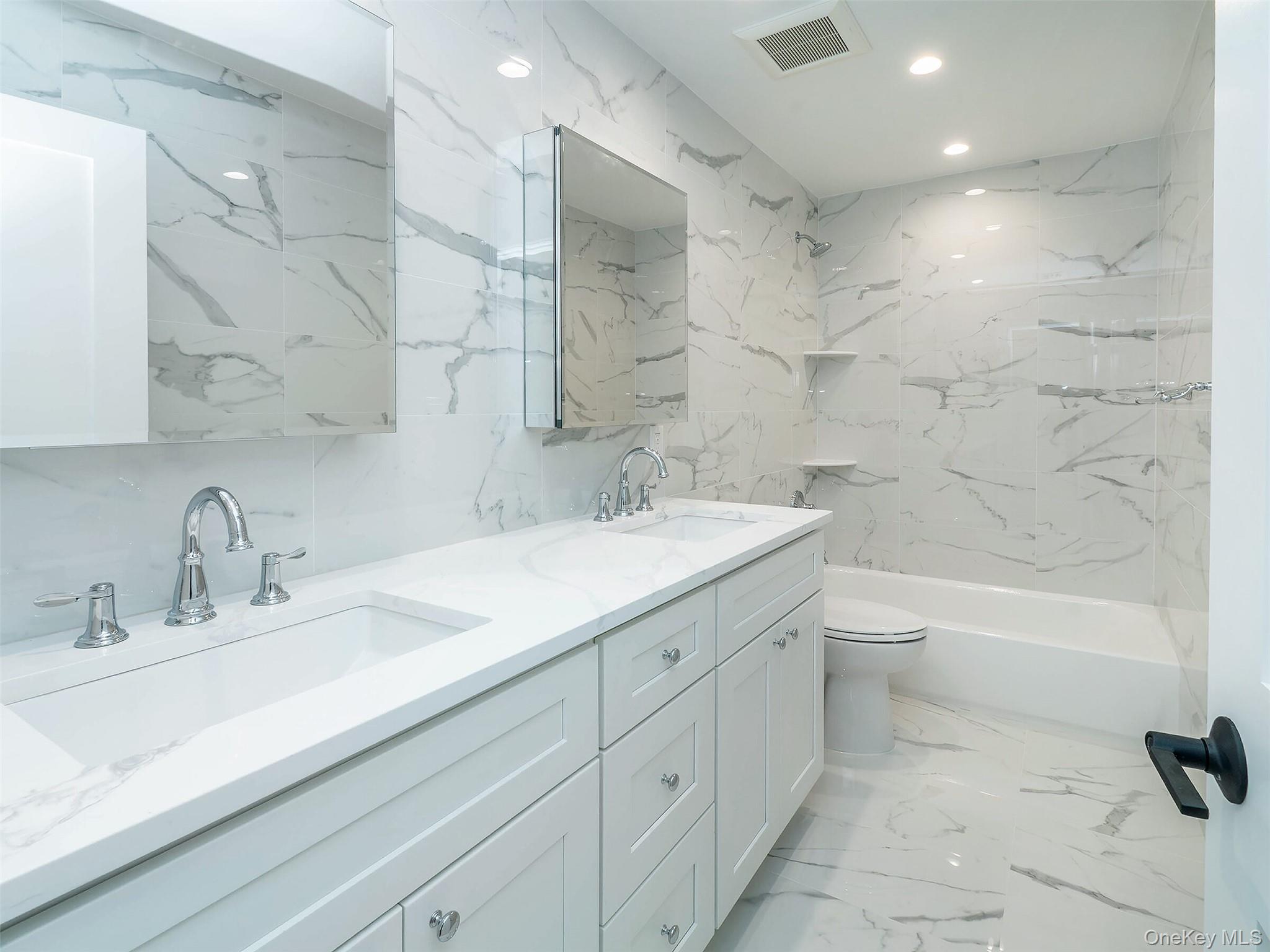 35 A Dunwood Road Port Washington, NY 11050 - Photo 25 of 36