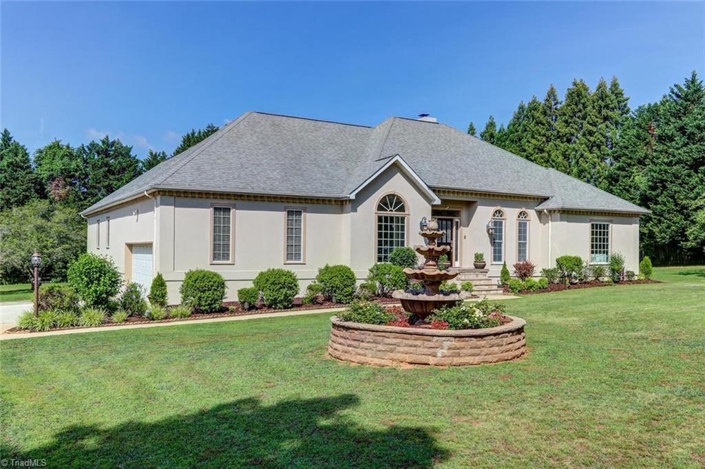 6015 Beckenham Way Oak Ridge, NC 27310 - Photo 2 of 30