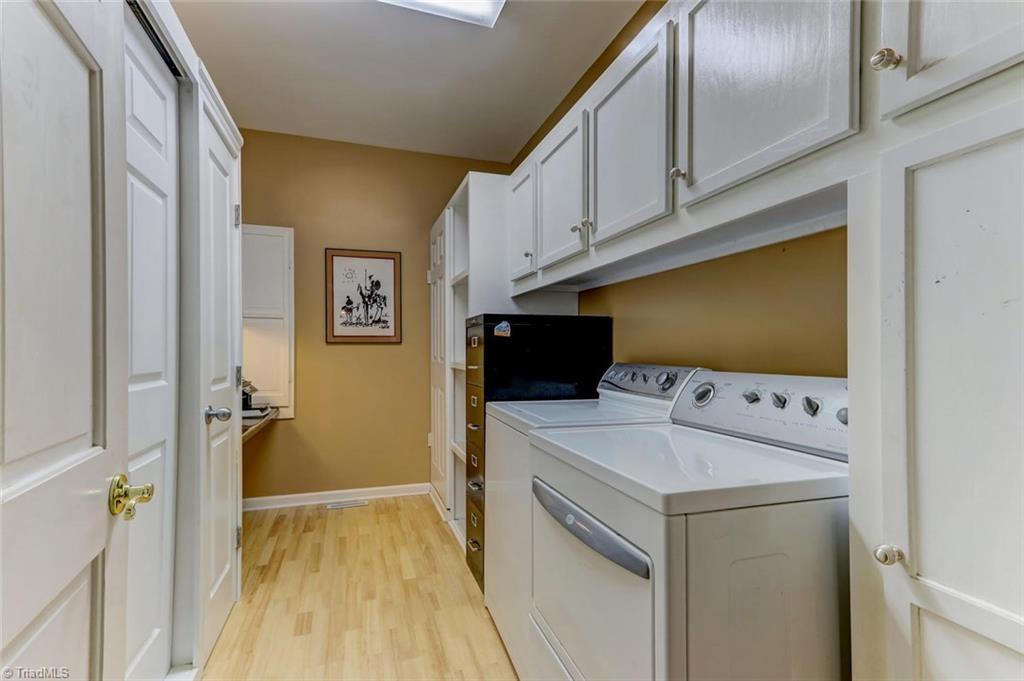 6015 Beckenham Way Oak Ridge, NC 27310 - Photo 15 of 30