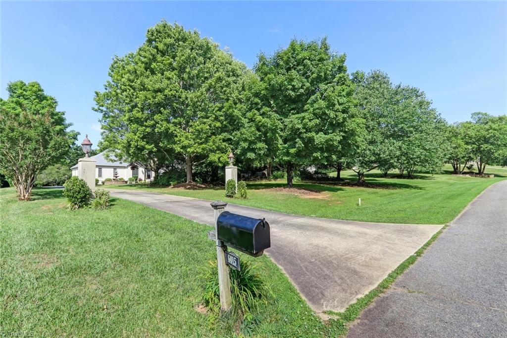 6015 Beckenham Way Oak Ridge, NC 27310 - Photo 3 of 30