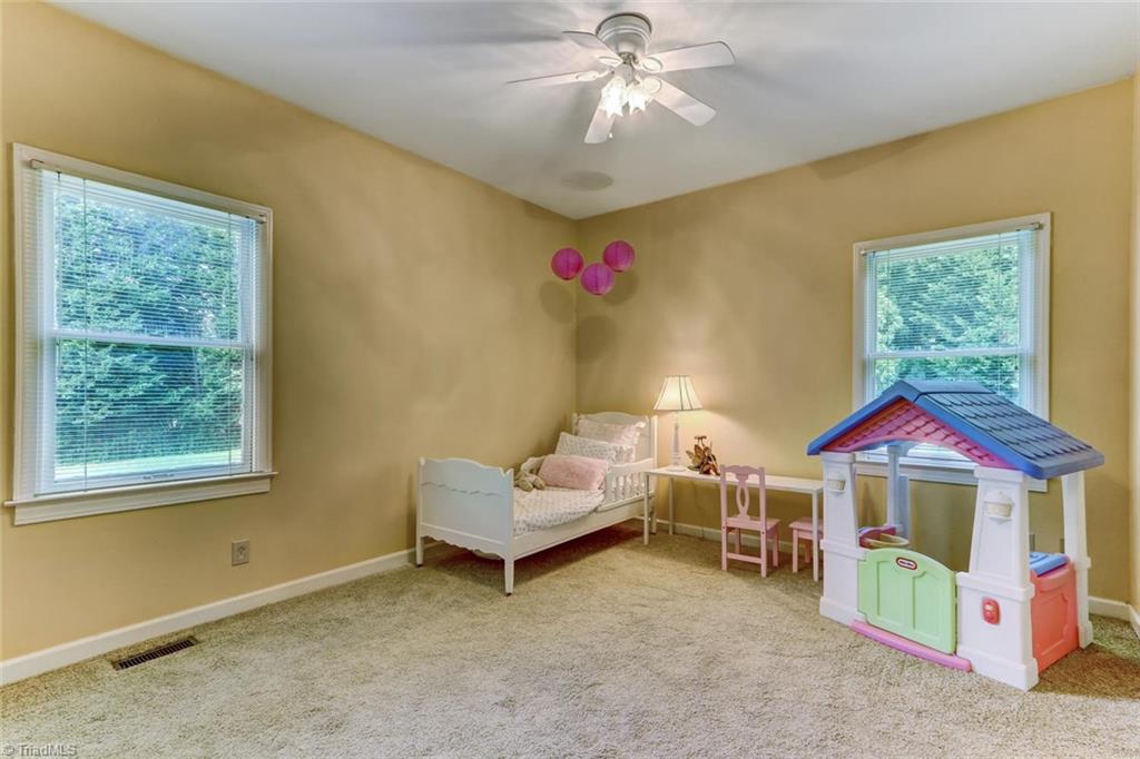 6015 Beckenham Way Oak Ridge, NC 27310 - Photo 25 of 30