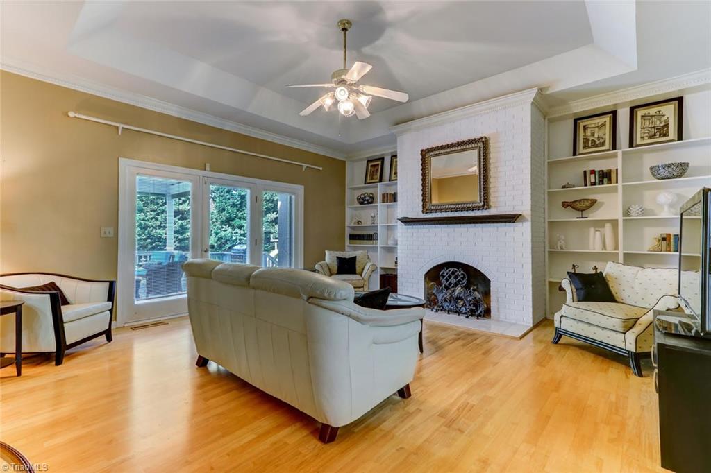 6015 Beckenham Way Oak Ridge, NC 27310 - Photo 8 of 30