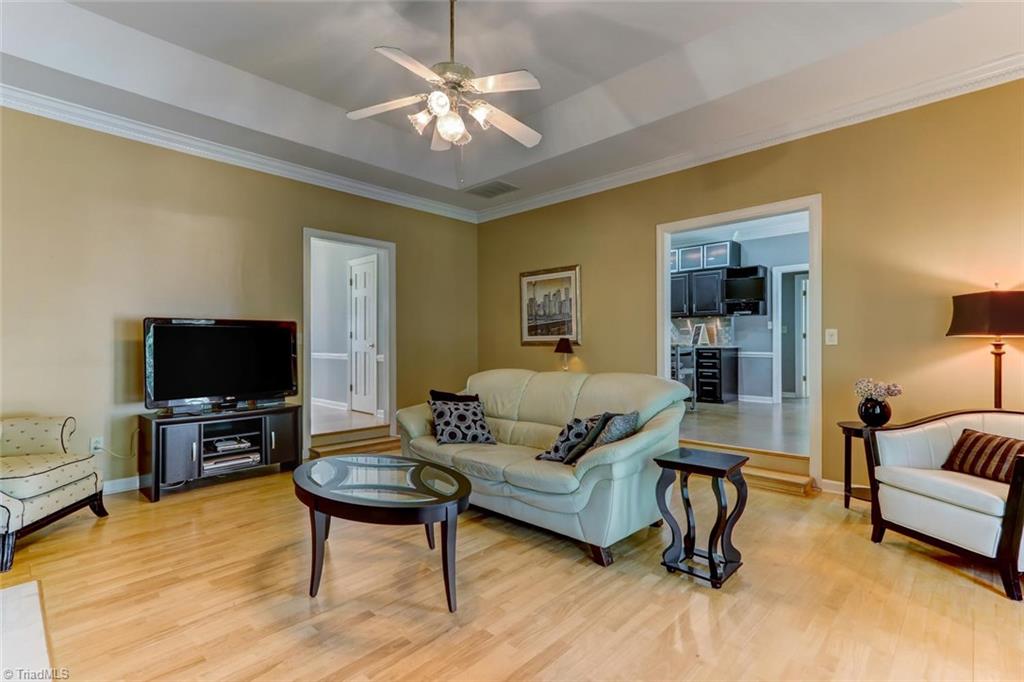6015 Beckenham Way Oak Ridge, NC 27310 - Photo 10 of 30