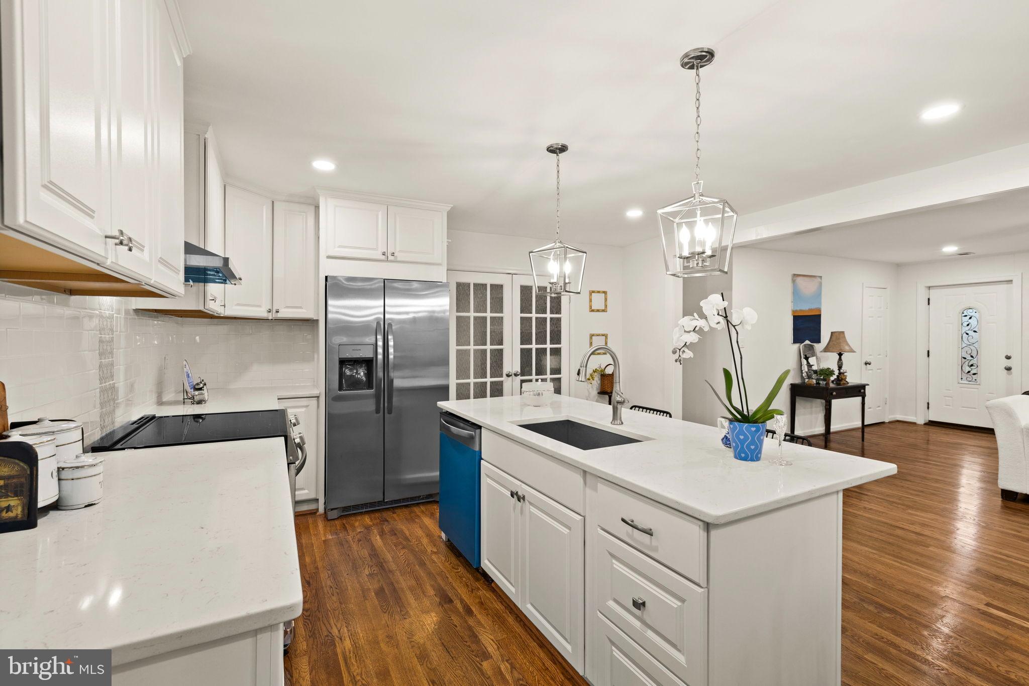 10789 Brent Town Road Catlett, VA 20119 - Photo 33 of 55 Modern kitchen with elegant finishes.