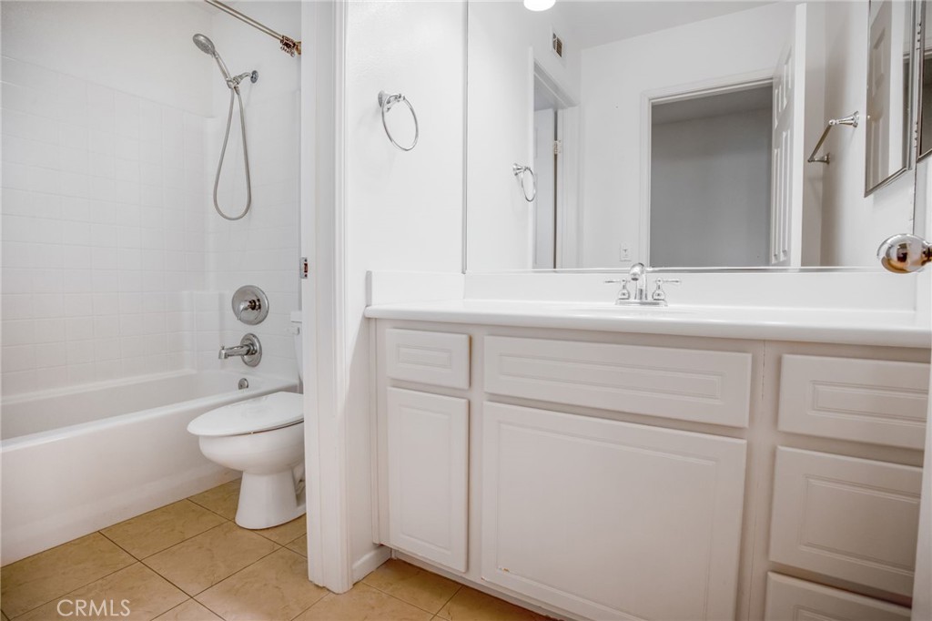 26 St Mays Road Ladera Ranch, CA 92694 - Photo 31 of 39 Gallery Image 31
