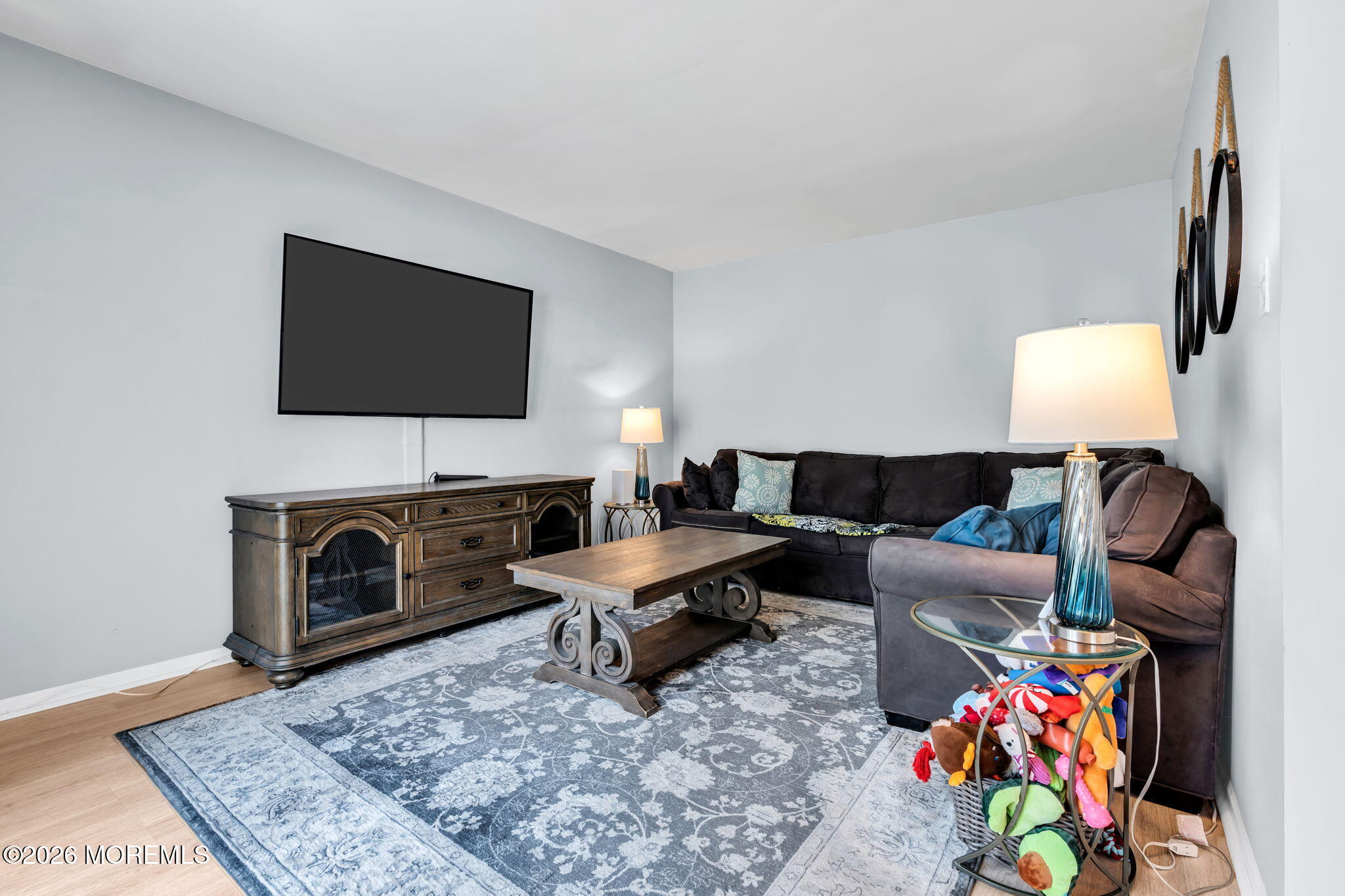 10 Honeysuckle Way Howell, NJ 07731 - Photo 4 of 27 10-web-or-mls-DSC05844