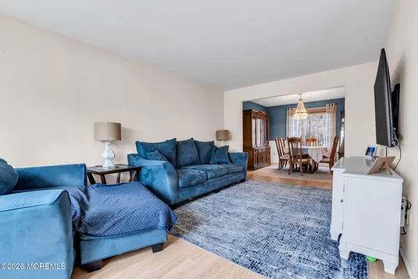 $649,900 | 10 Honeysuckle Way, Howell, NJ 07731