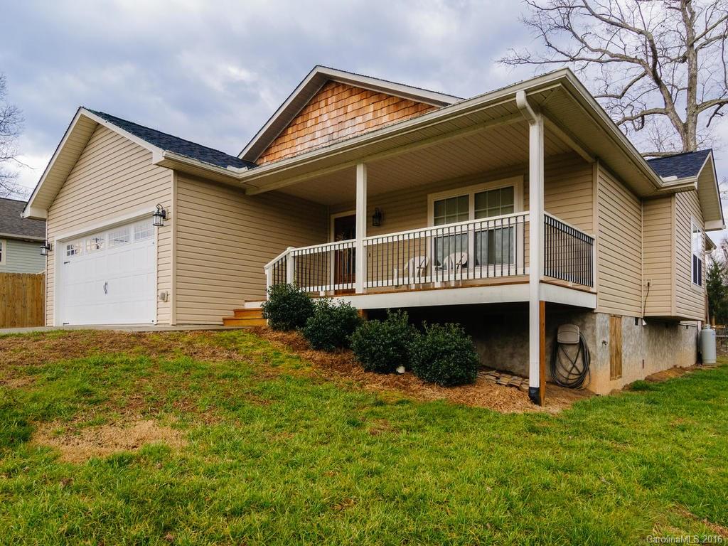 99 Liberty Road Candler, NC 28715 - Photo 3 of 24 Gallery Image 3