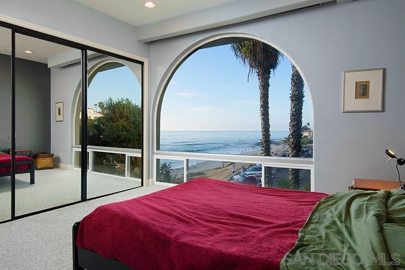 201 Bonair Street, Unit E La Jolla, CA 92037 - Photo 13 of 25