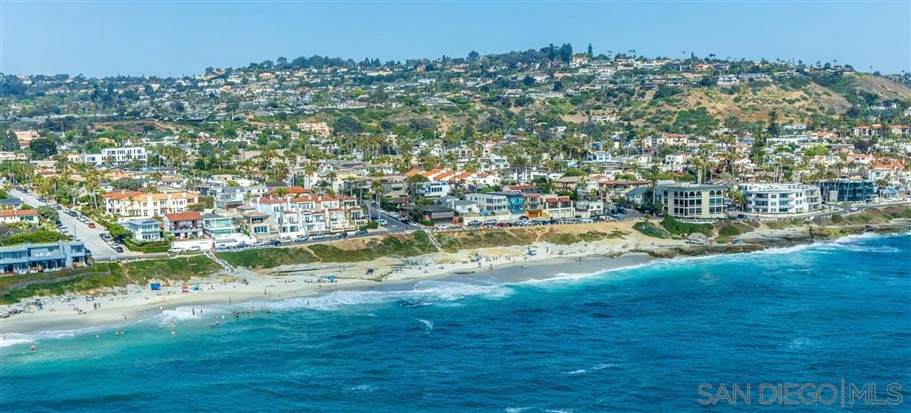 201 Bonair Street, Unit E La Jolla, CA 92037 - Photo 23 of 25