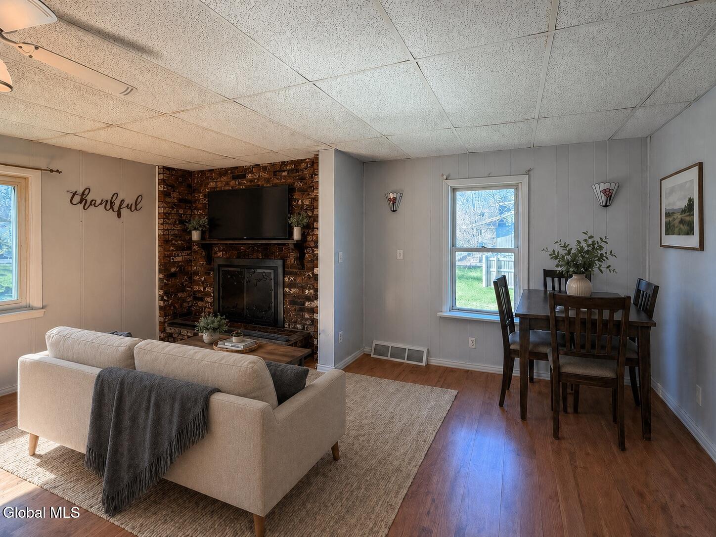 378 Bradford Road Schenectady, NY 12304 - Photo 18 of 37 REimagineHome_1777427233779_1x