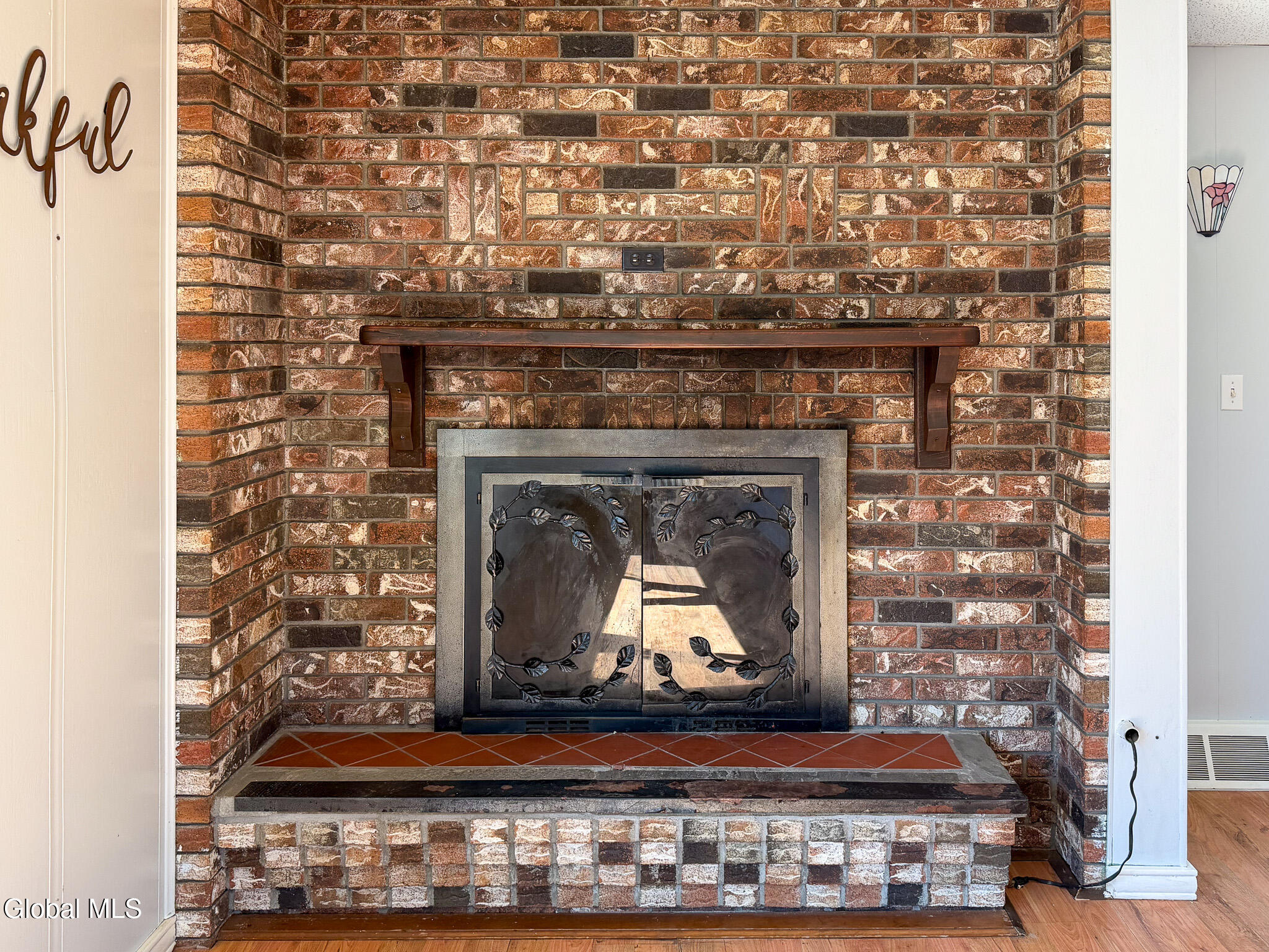 378 Bradford Road Schenectady, NY 12304 - Photo 23 of 37 IMG_1277