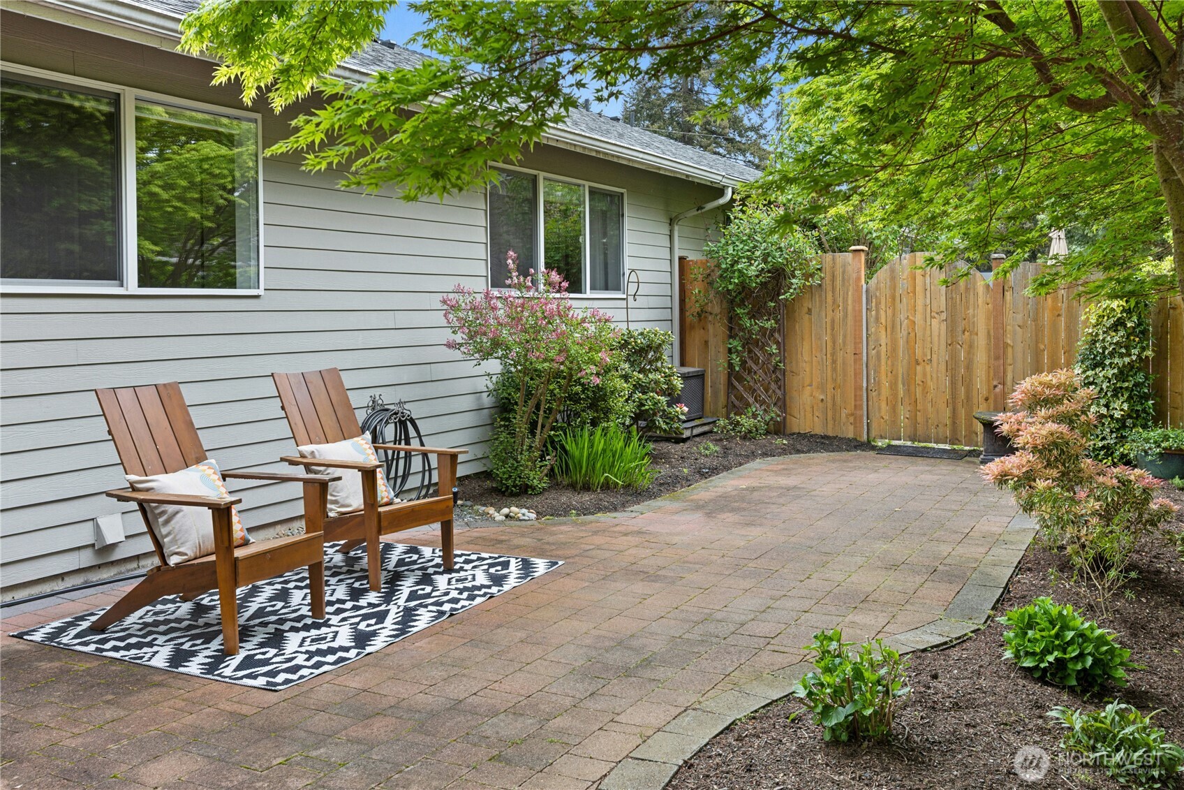 19424 2nd Drive Southeast, Unit B Bothell, WA 98012 - Photo 31 of 38