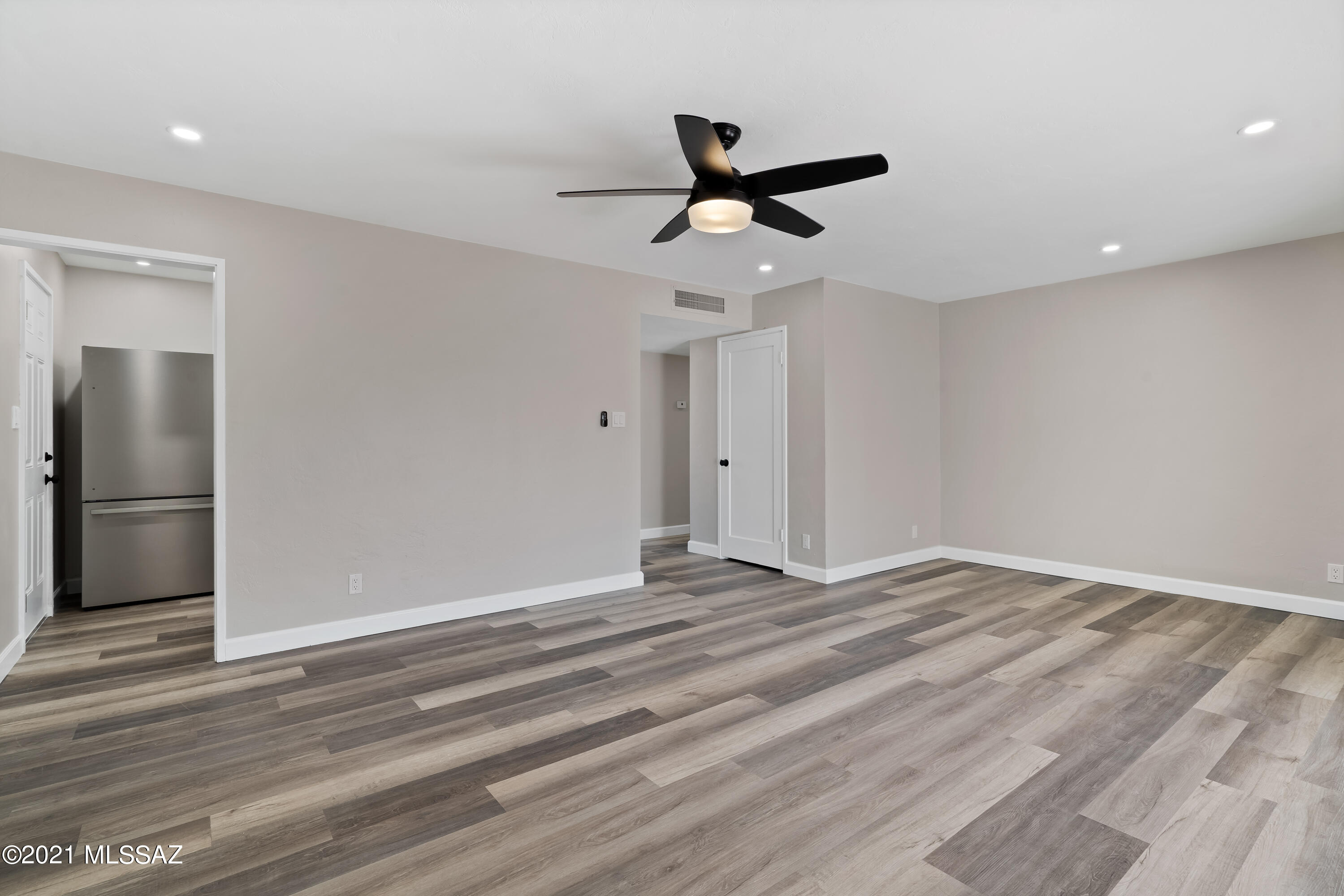 830 East Prince Road Tucson, AZ 85719 - Photo 7 of 27