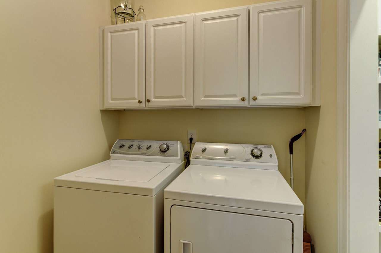 5037 Oak Park Road Raleigh, NC 27612 - Photo 23 of 25 Utility Room w/ Sink