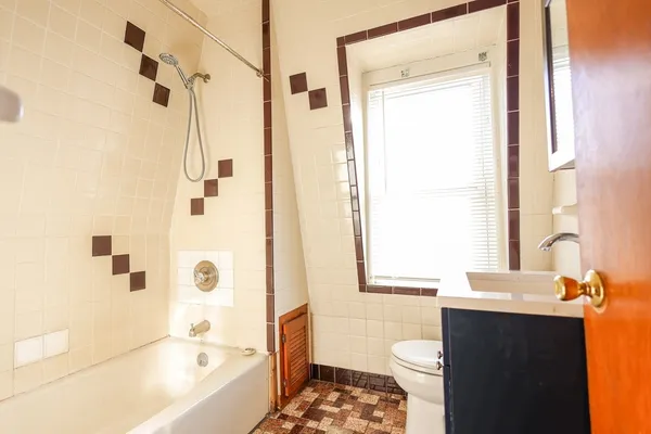 $2,750 | 68 Newhall Street, Unit 68, Malden, MA 02148