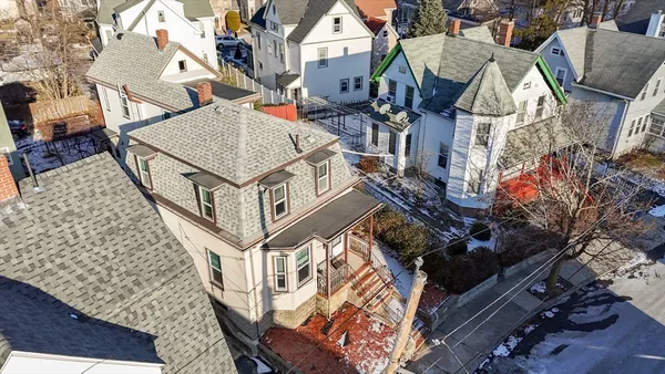 $2,750 | 68 Newhall Street, Unit 68, Malden, MA 02148